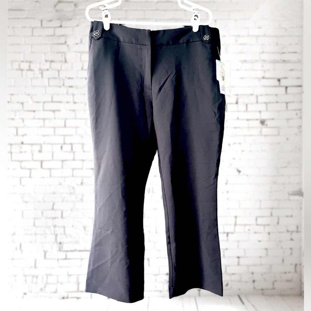 Nanette Lepore Boot Cut Trouser. Size 16. NWT